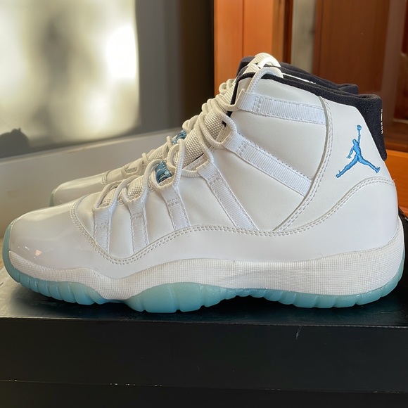 2014 Jordan 11, Retro, legend Blues - GS - Picture 3 of 6